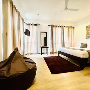 ** Hotel Queens Mount Glen Heights Sri Lanka